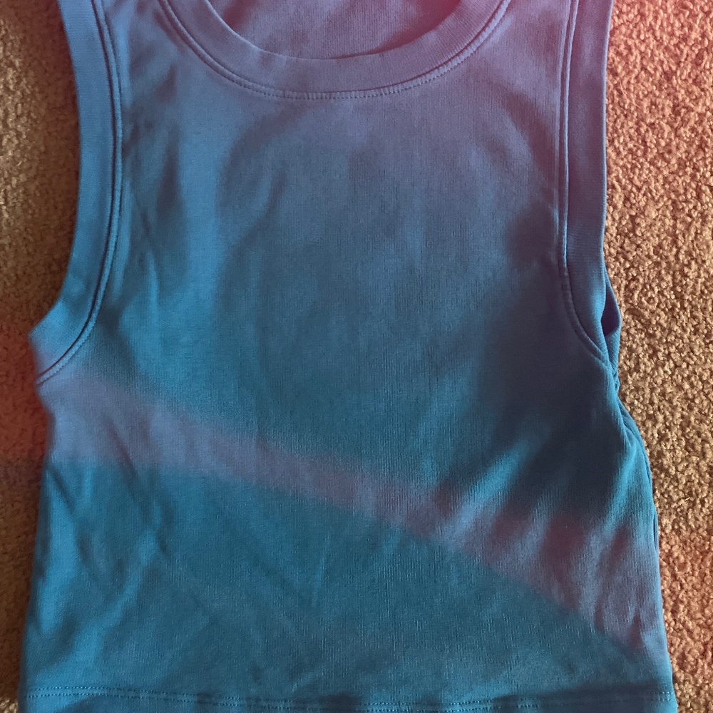 Blue crop top